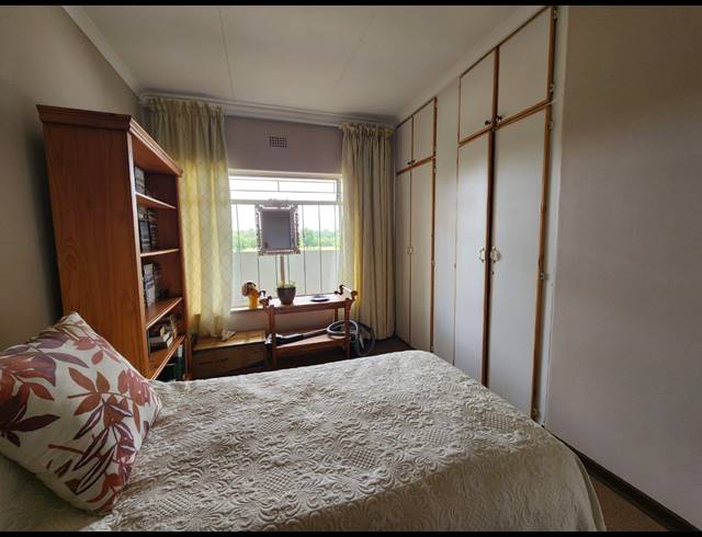 3 BEDROOM TOWNHOUSE FOR SALE IN THREE RIVERS PROPER